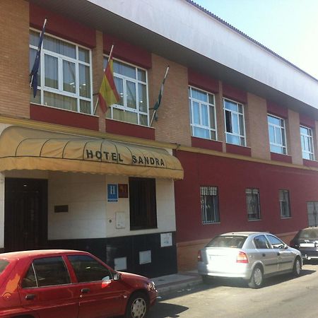 桑德拉酒店 阿尔卡拉德瓜代拉 外观 照片